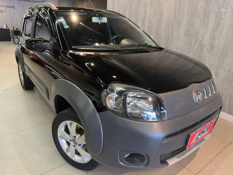 FIAT - UNO 1.0 EVO WAY 8V FLEX 4P MANUAL - 2010/2011 - PRETA - R$ 32.900,00