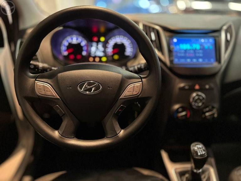 HYUNDAI - HB20 1.6 COMFORT 16V FLEX 4P MANUAL - 2016/2017 - BRANCA - R$ 57.900,00