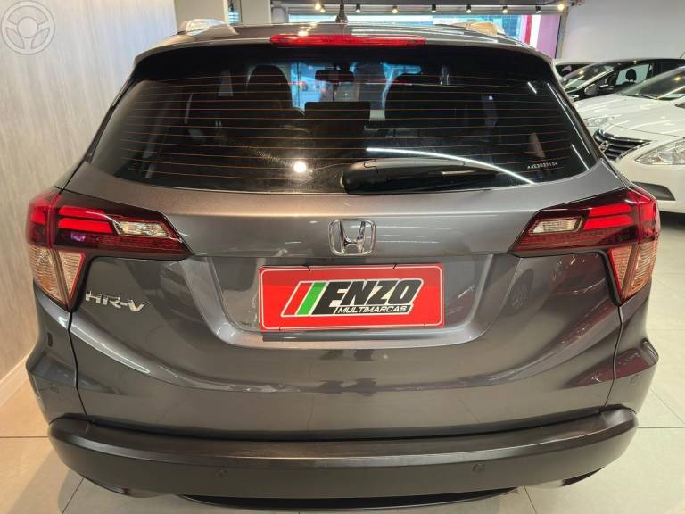 HONDA - HR-V 1.8 16V FLEX TOURING 4P AUTOMÁTICO - 2018/2018 - CINZA - R$ 107.900,00