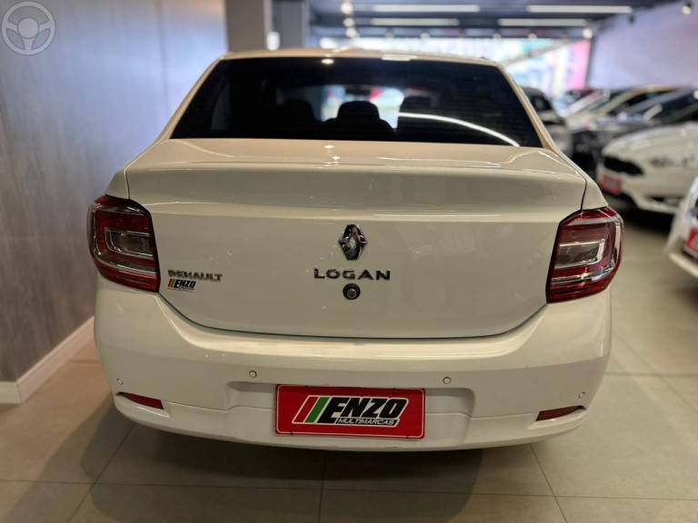 RENAULT - LOGAN 1.0 ZEN 12V FLEX 4P MANUAL - 2019/2020 - BRANCA - R$ 47.900,00