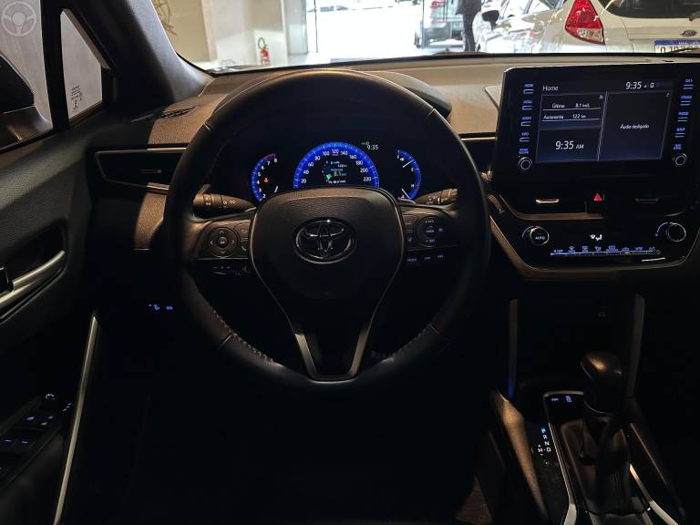 TOYOTA - COROLLA 2.0 CROSS XRE 16V FLEX 4P AUTOMÁTICO - 2022/2023 - CINZA - R$ 150.900,00