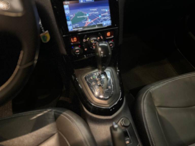 PEUGEOT - 308 1.6 GRIFFE THP 16V 4P AUTOMÁTICO - 2017/2017 - BRANCA - R$ 67.900,00