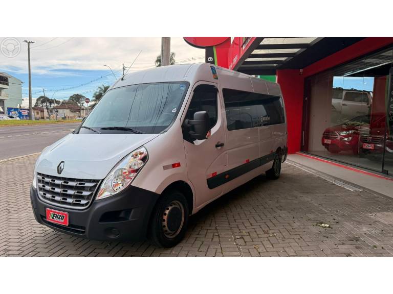 RENAULT - MASTER 2.3 DCI MINIBUS EXECUTIVE L3H2 1 16V DIESEL 4P MANUAL - 2019/2020 - BRANCA - R$ 219.900,00