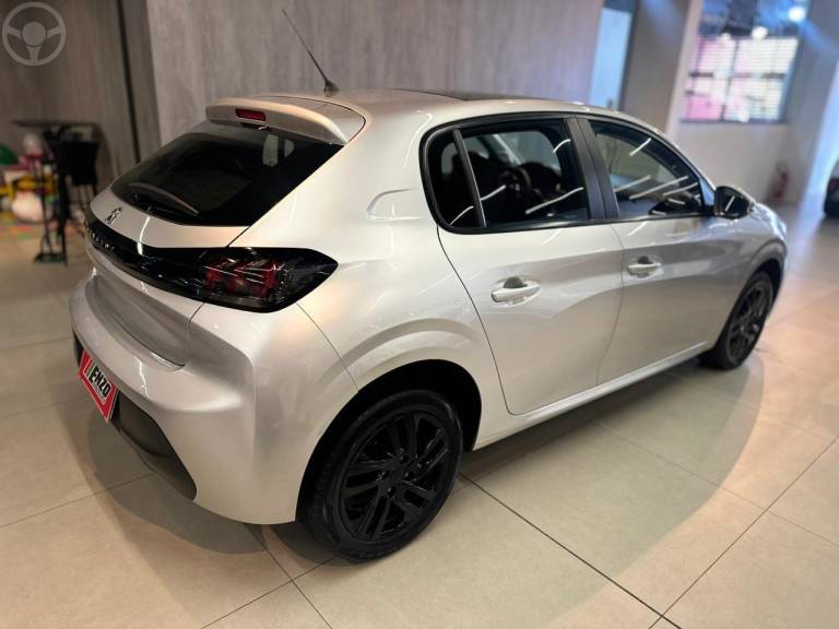 PEUGEOT - 208 1.6 ACTIVE PACK 16V FLEX 4P AUTOMÁTICO - 2020/2021 - PRATA - R$ 71.900,00