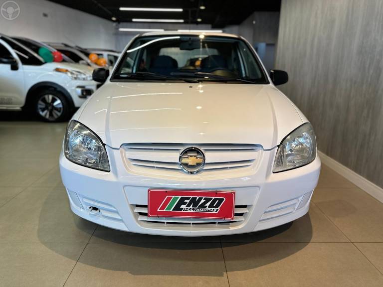 CHEVROLET - CELTA 1.0 MPFI VHC SPIRIT 8V FLEX 2P MANUAL - 2010/2011 - BRANCA - R$ 27.900,00