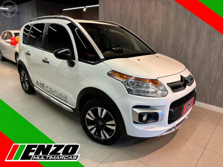 CITROËN - AIRCROSS 1.6 GLX 16V FLEX 4P MANUAL - 2013/2014 - BRANCA - R$ 43.900,00
