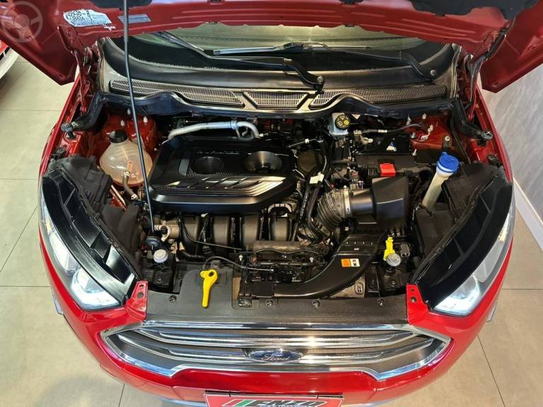 FORD - ECOSPORT 2.0 TITANIUM 16V FLEX 4P AUTOMÁTICO - 2018/2019 - VERMELHA - R$ 79.900,00