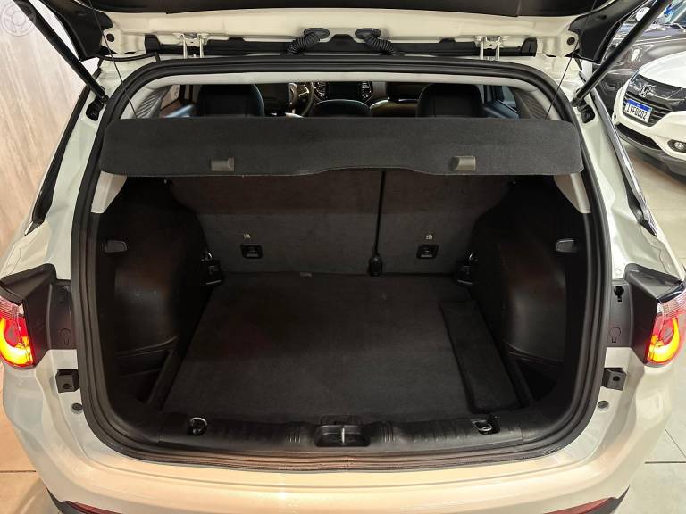JEEP - COMPASS 2.0 16V FLEX LIMITED AUTOMÁTICO - 2019/2019 - BRANCA - R$ 112.900,00