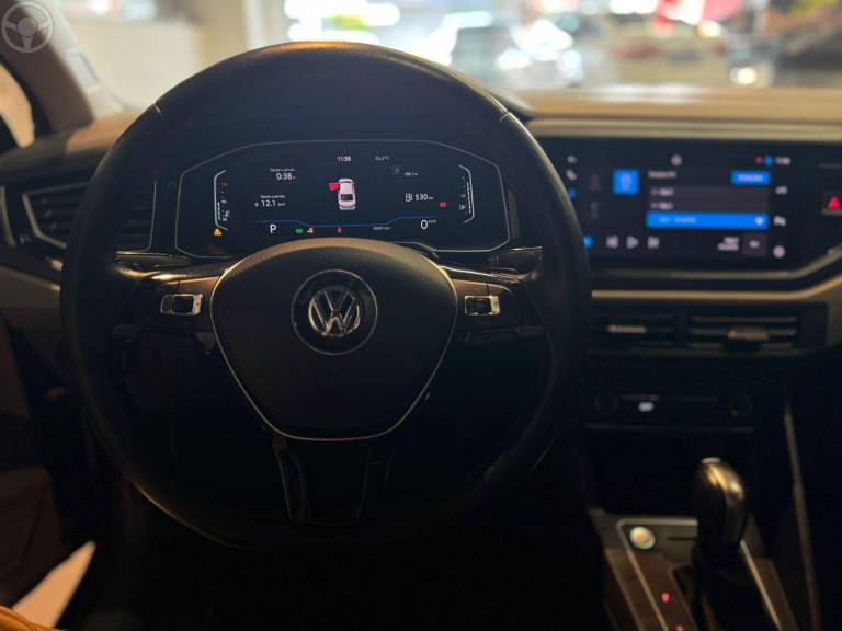 VOLKSWAGEN - VIRTUS 1.0 200 TSI COMFORTLINE AUTOMÁTICO - 2021/2022 - CINZA - R$ 90.900,00