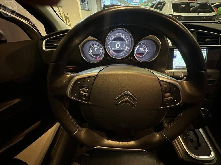 CITROËN - C4 LOUNGE 1.6 EXCLUSIVE 16V TURBO FLEX 4P AUTOMÁTICO - 2017/2018 - PRATA - R$ 64.900,00