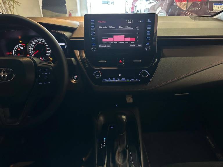TOYOTA - COROLLA 2.0 GR SPORT 16V FLEX 4P AUTOMÁTICO - 2021/2022 - BRANCA - R$ 140.900,00