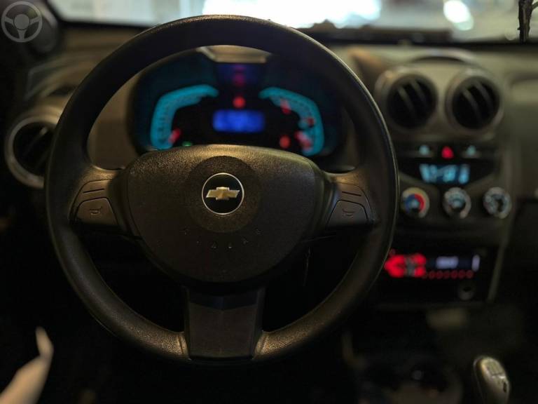 CHEVROLET - MONTANA 1.4 MPFI SPORT CS 8V FLEX 2P MANUAL - 2010/2011 - PRETA - R$ 45.900,00