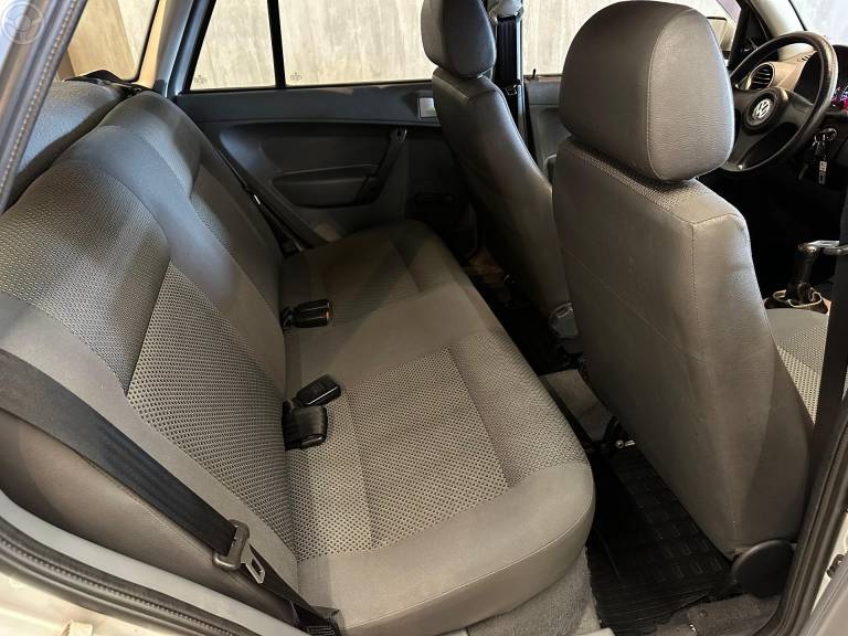 VOLKSWAGEN - PARATI 1.6 MI 8V FLEX 4P MANUAL G.IV - 2009/2009 - PRATA - R$ 33.900,00